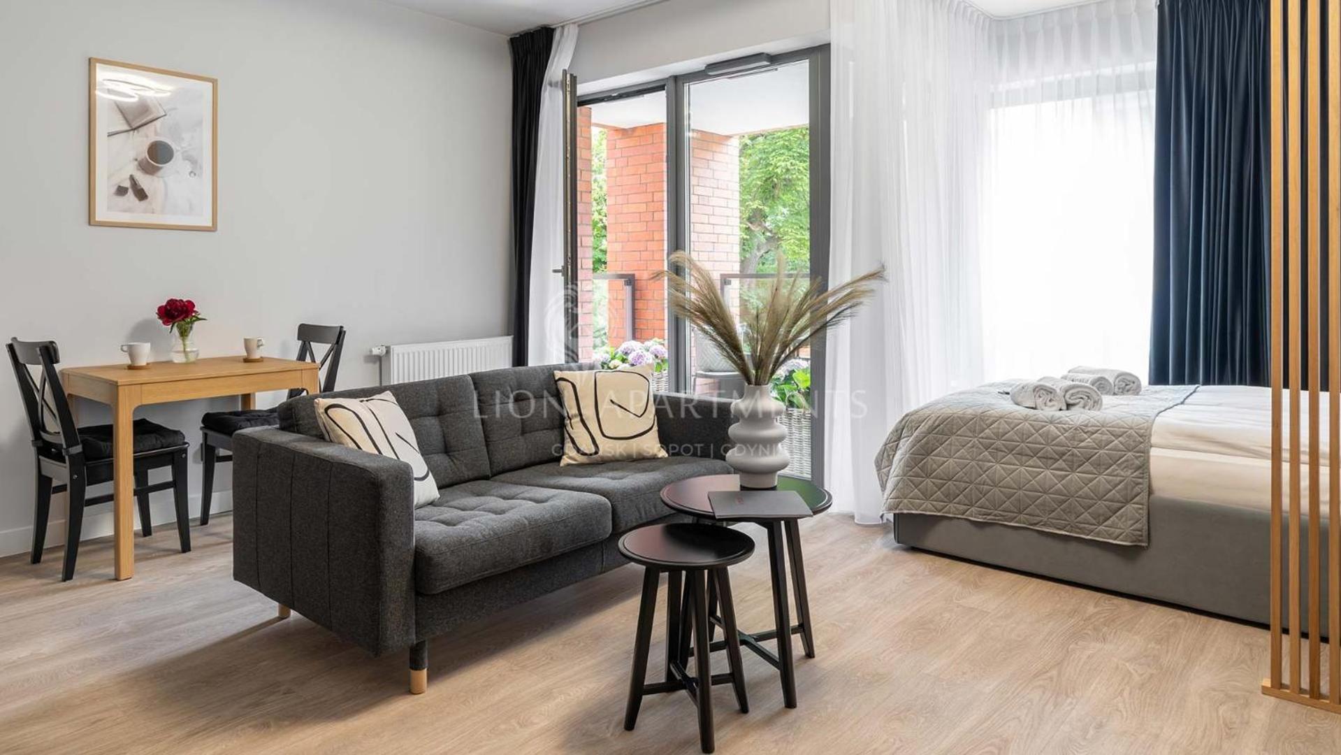 Scala 60C City Center Apartments & Studio By Lion Apartments Гданск Екстериор снимка