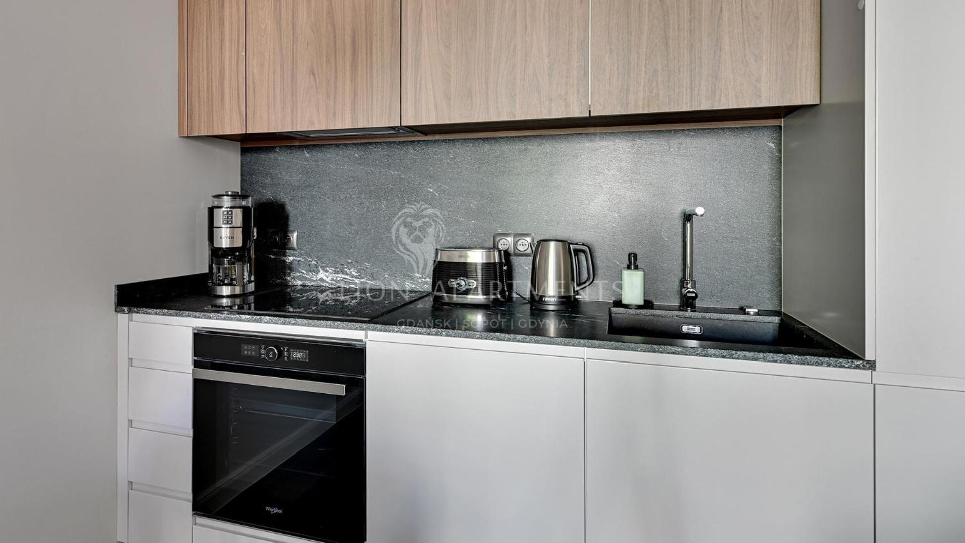 Scala 60C City Center Apartments & Studio By Lion Apartments Гданск Екстериор снимка