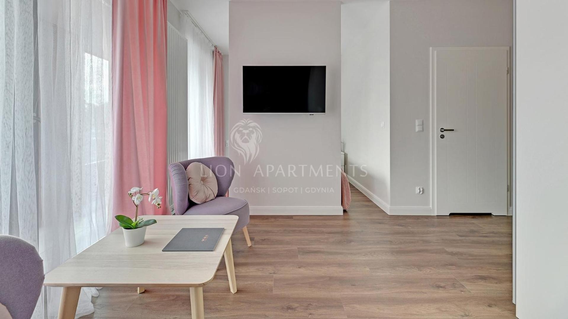Scala 60C City Center Apartments & Studio By Lion Apartments Гданск Екстериор снимка