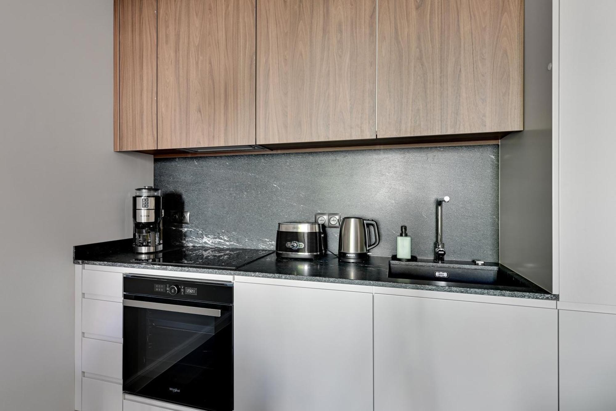 Scala 60C City Center Apartments & Studio By Lion Apartments Гданск Екстериор снимка