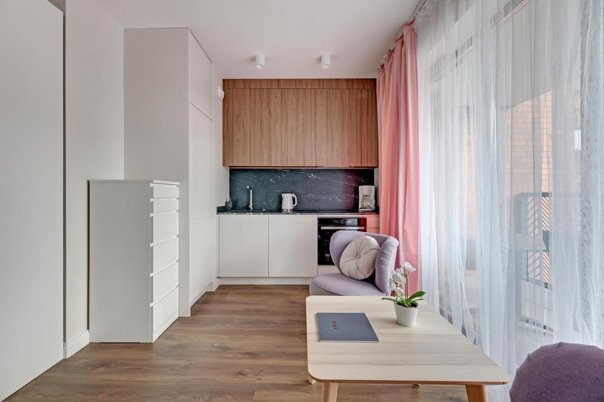Scala 60C City Center Apartments & Studio By Lion Apartments Гданск Екстериор снимка