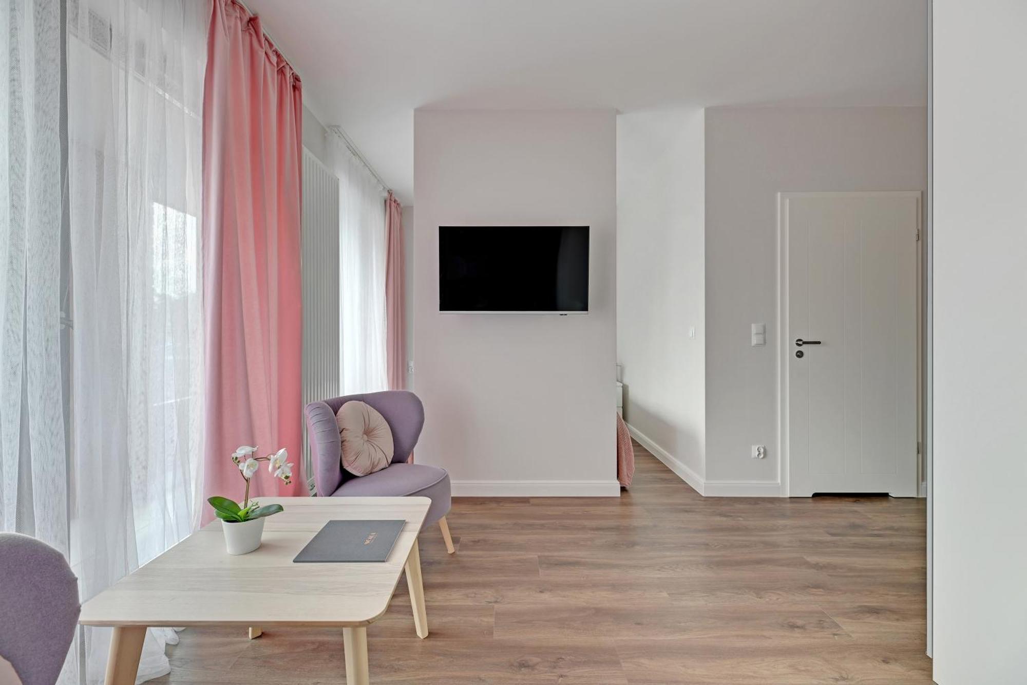 Scala 60C City Center Apartments & Studio By Lion Apartments Гданск Екстериор снимка