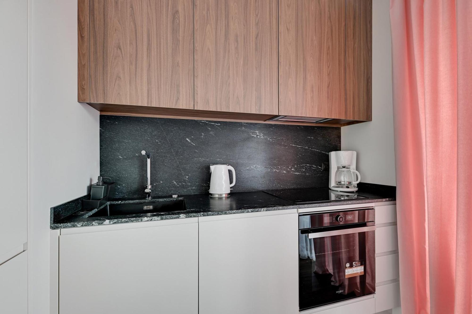 Scala 60C City Center Apartments & Studio By Lion Apartments Гданск Екстериор снимка