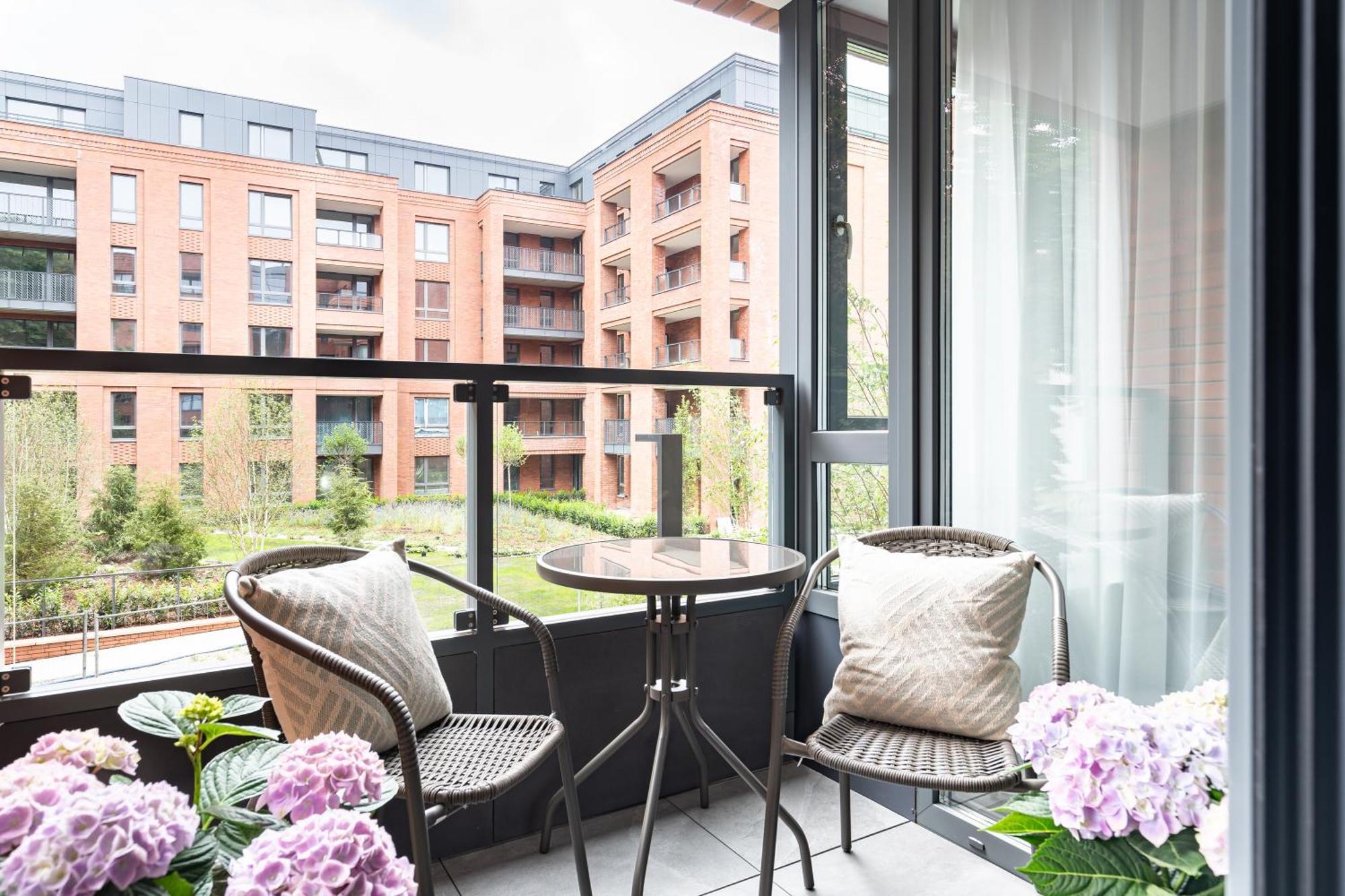 Scala 60C City Center Apartments & Studio By Lion Apartments Гданск Екстериор снимка