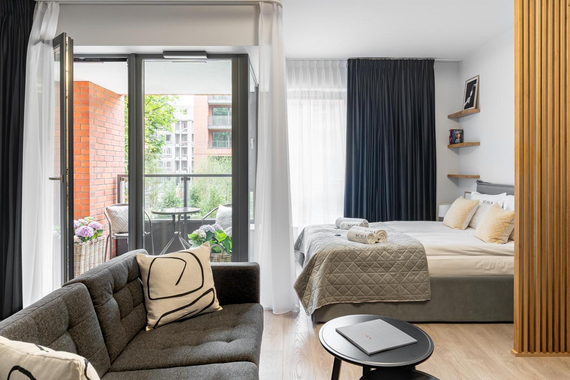 Scala 60C City Center Apartments & Studio By Lion Apartments Гданск Екстериор снимка