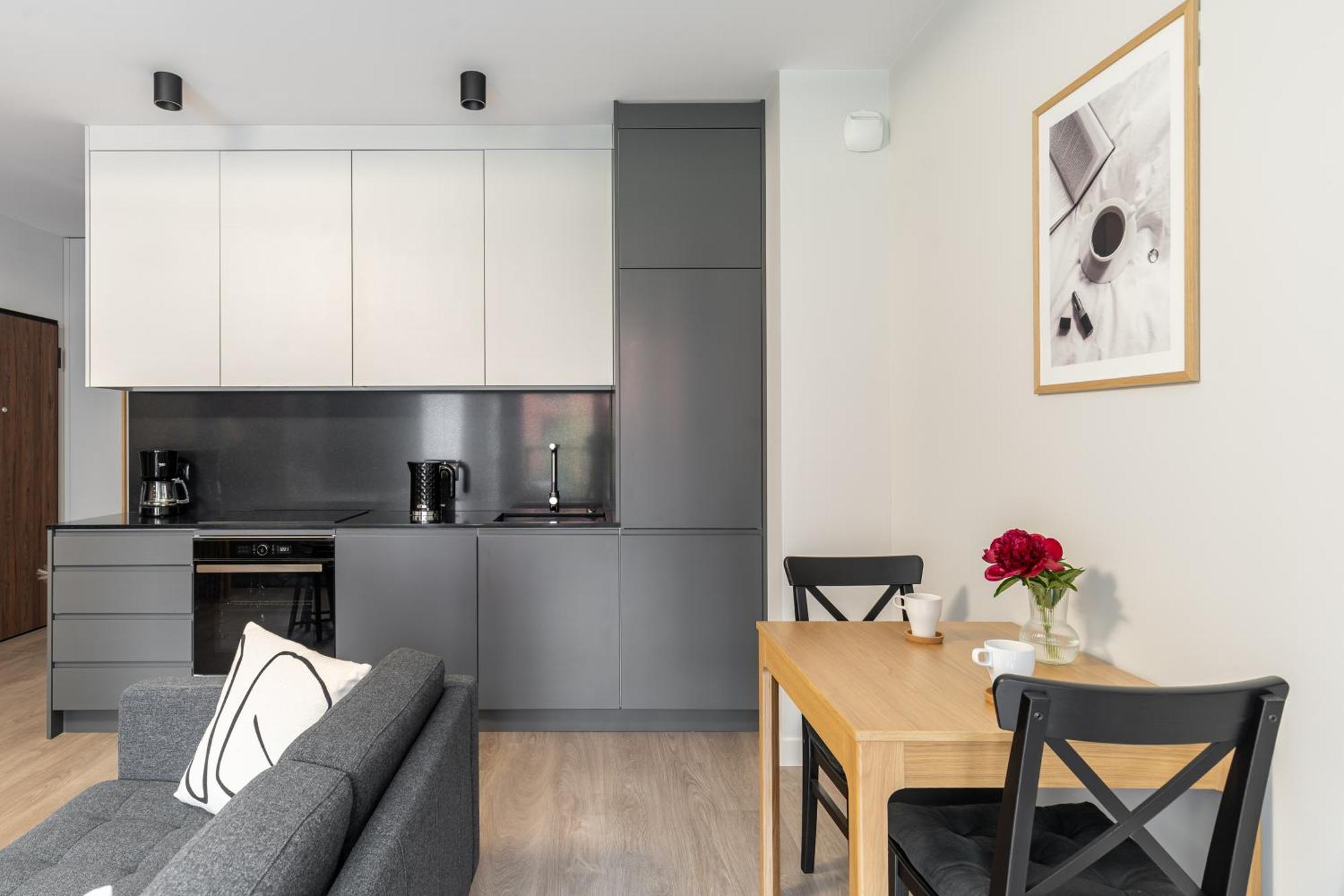 Scala 60C City Center Apartments & Studio By Lion Apartments Гданск Екстериор снимка